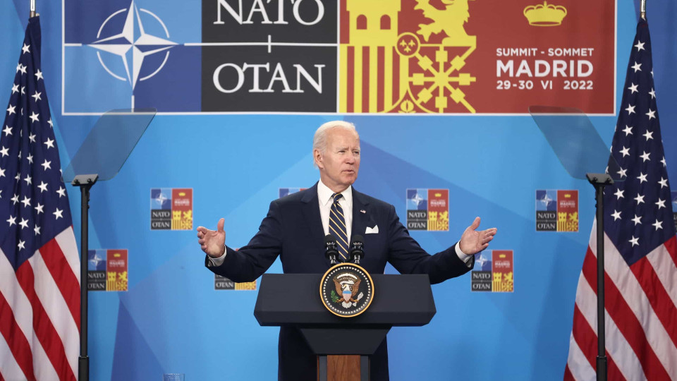 Joe Biden comete gafe e confunde Suíça com Suécia na adesão à NATO