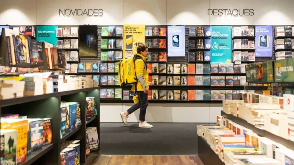 Já é possível encomendar produtos da FNAC através da Glovo