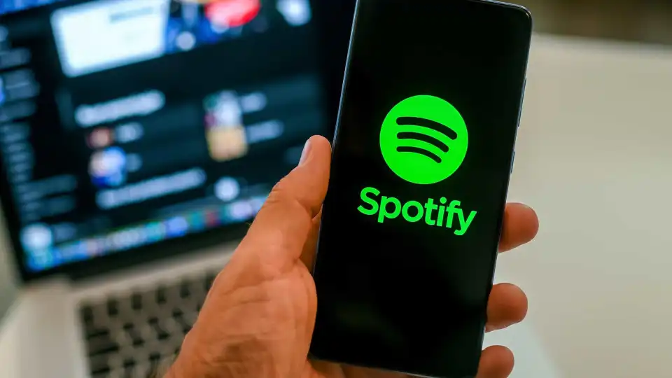 Spotify vai lançar playlists criadas por IA em mais países