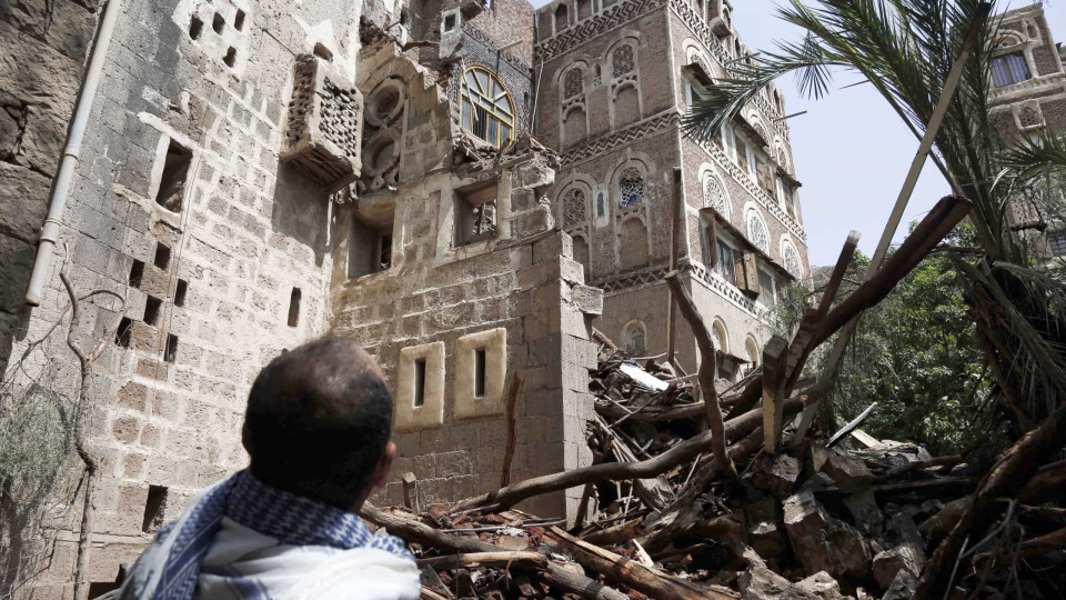 Delegação saudita e de Omã chega ao Iémen para discutir processo de paz