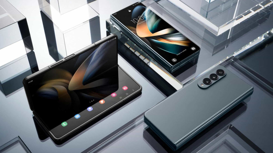 Samsung quer antecipar-se à Huawei com novo telemóvel dobrável