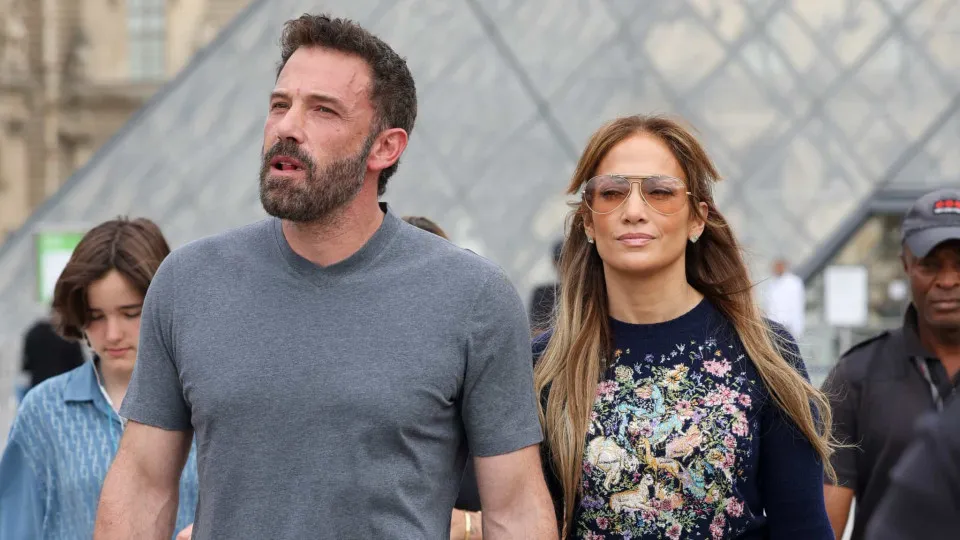 Mãe de Ben Affleck foi levada de urgência ao hospital antes do casamento