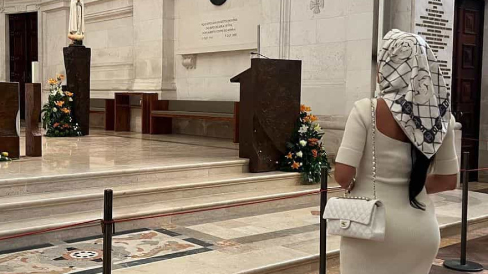 Portugal. Georgina Rodríguez no Santuário de Fátima 