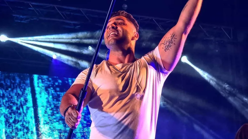 Leandro: "Ser cantor é perceber que nasceste para isso"