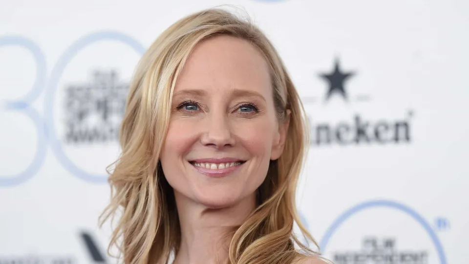 Anne Heche nasceu há 55 anos. Recorde a atriz, que morreu em 2022