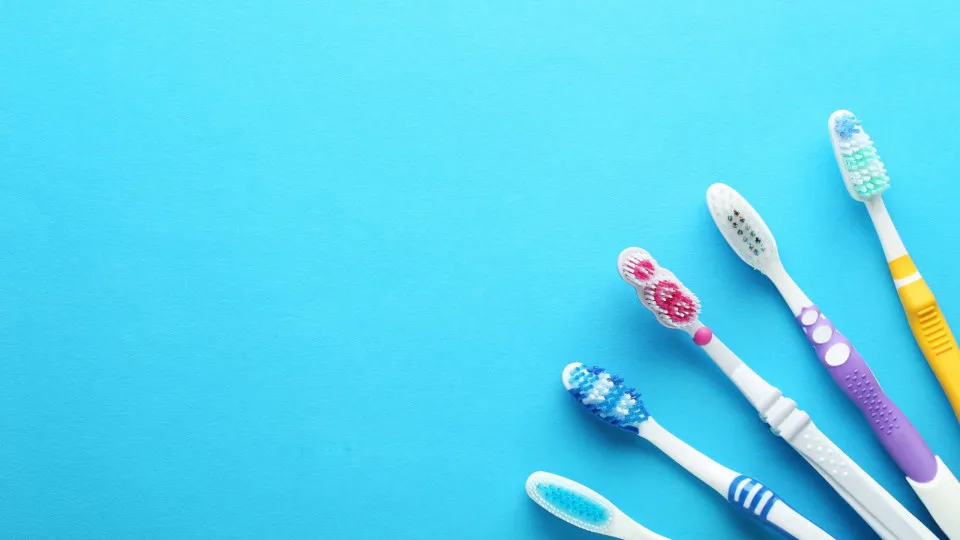 Entrou para o Guinness por guardar escovas de dentes. Adivinha quantas?