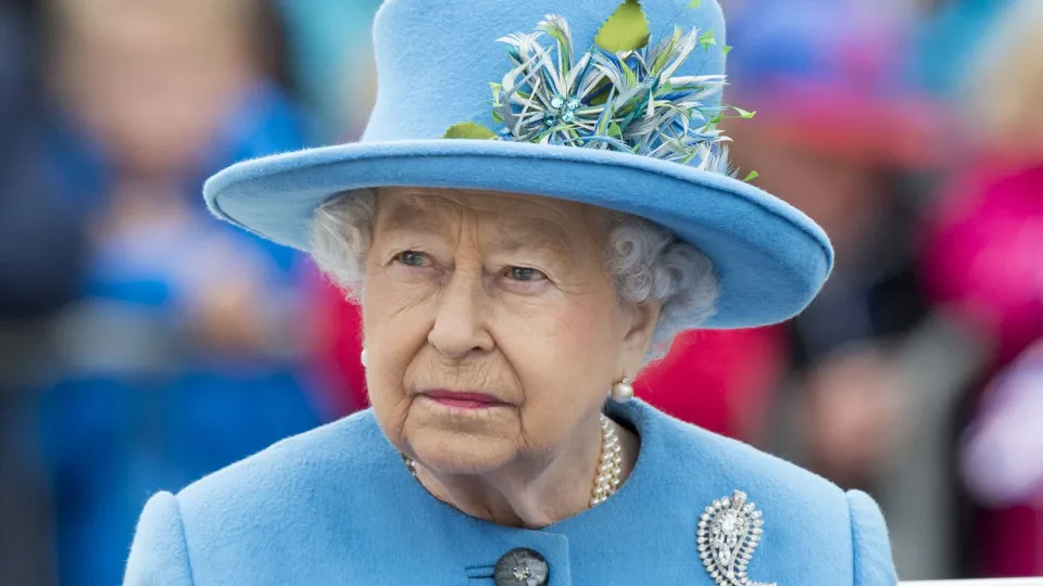 Rainha Isabel II