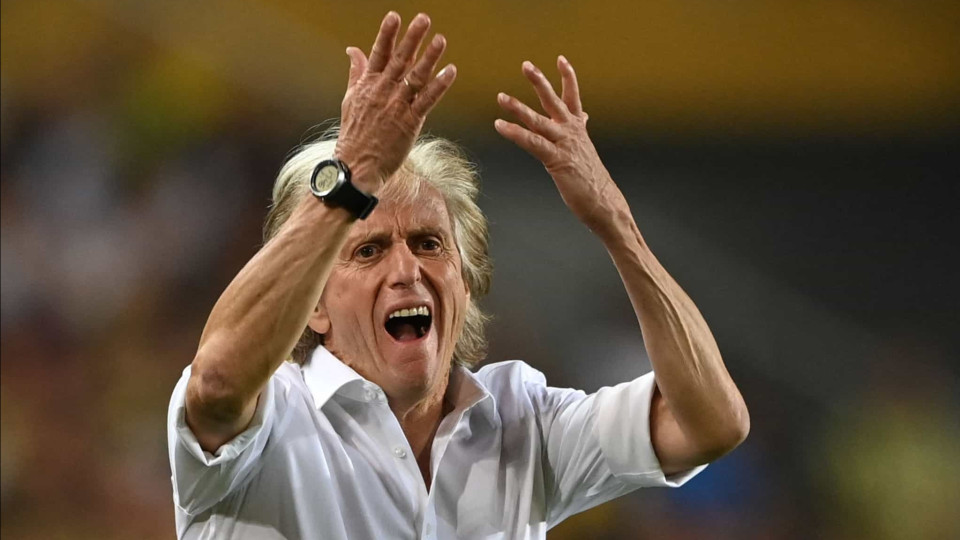 Fenerbahçe vai avançar para a renovação com Jorge Jesus