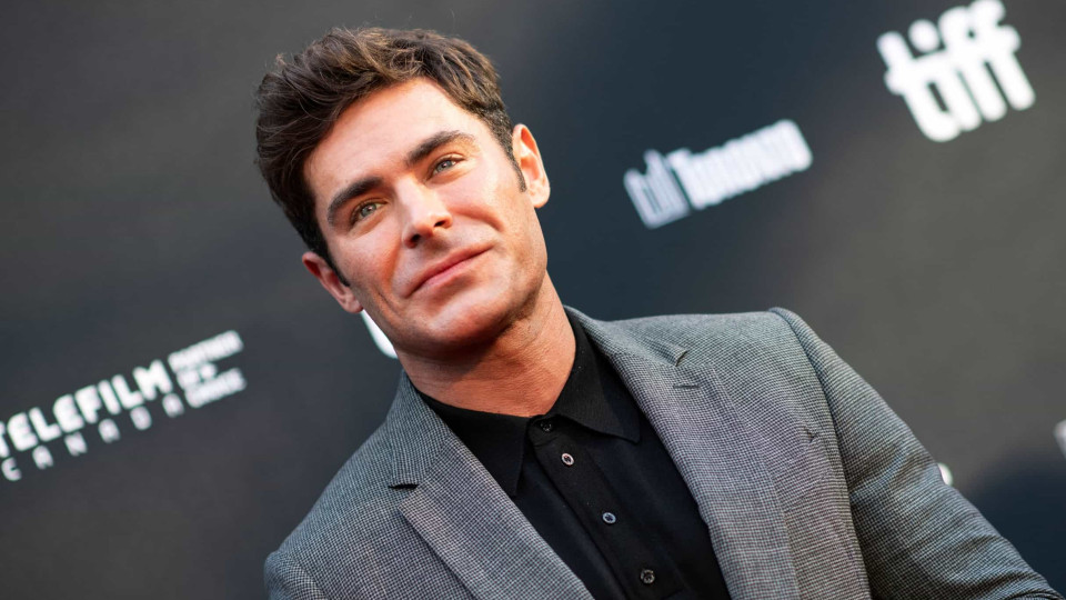 Zac Efron atualiza estado de saúde após acidente em Ibiza