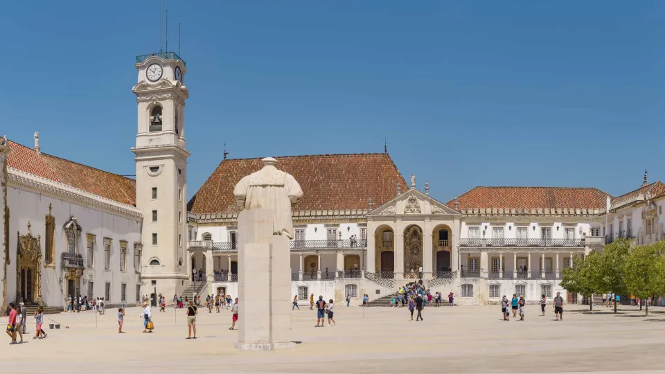 Universidade de Coimbra desenvolve IA contra ameaças híbridas