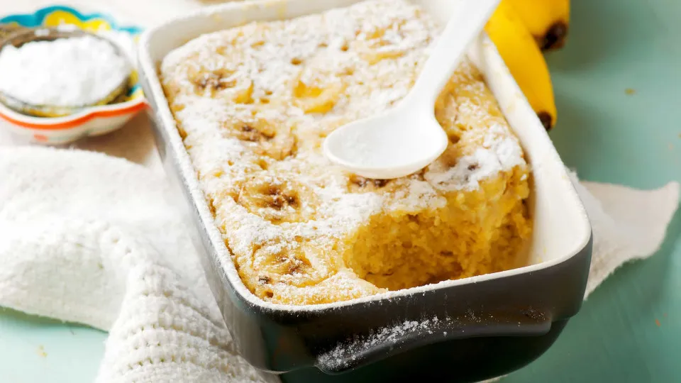 O pudim de banana super rápido para quem só pensa na sobremesa
