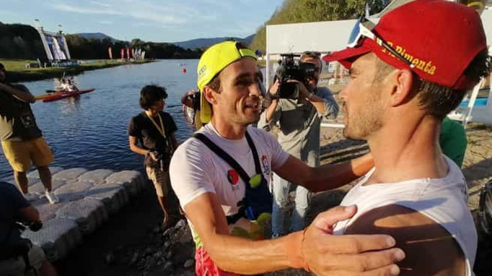 Fernando Pimenta e José Ramalho agarram medalha de ouro nos Mundiais 