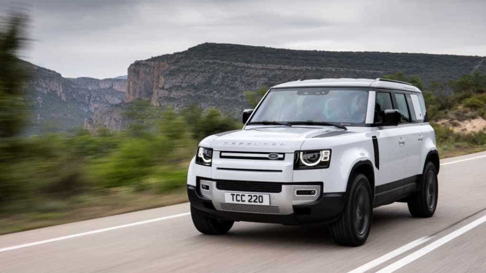 Land Rover Defender 110. A eletrificação faz (muita) diferença