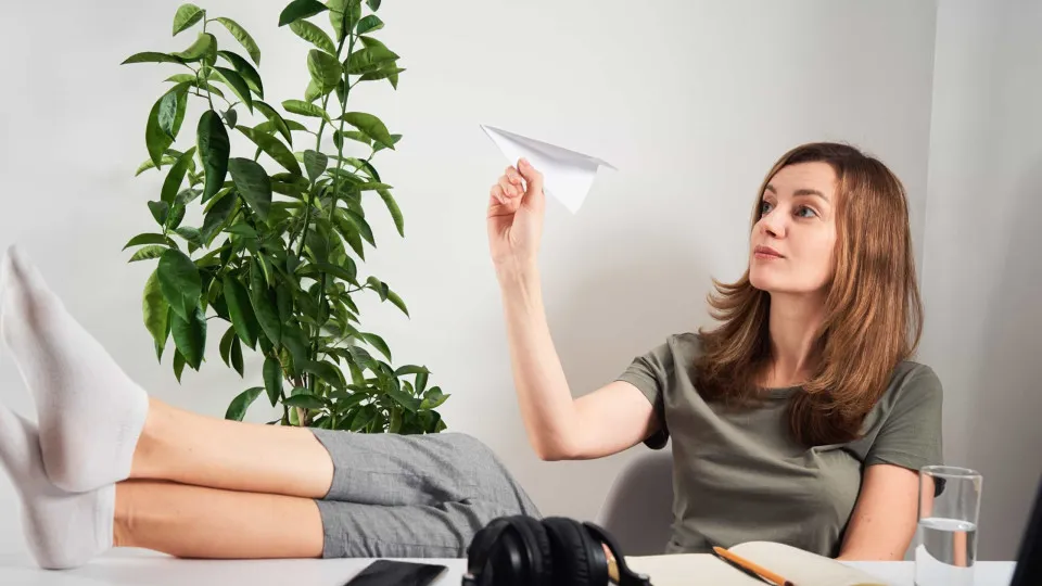 Procrastinar. Afinal, há uma razão científica para não querer fazer nada