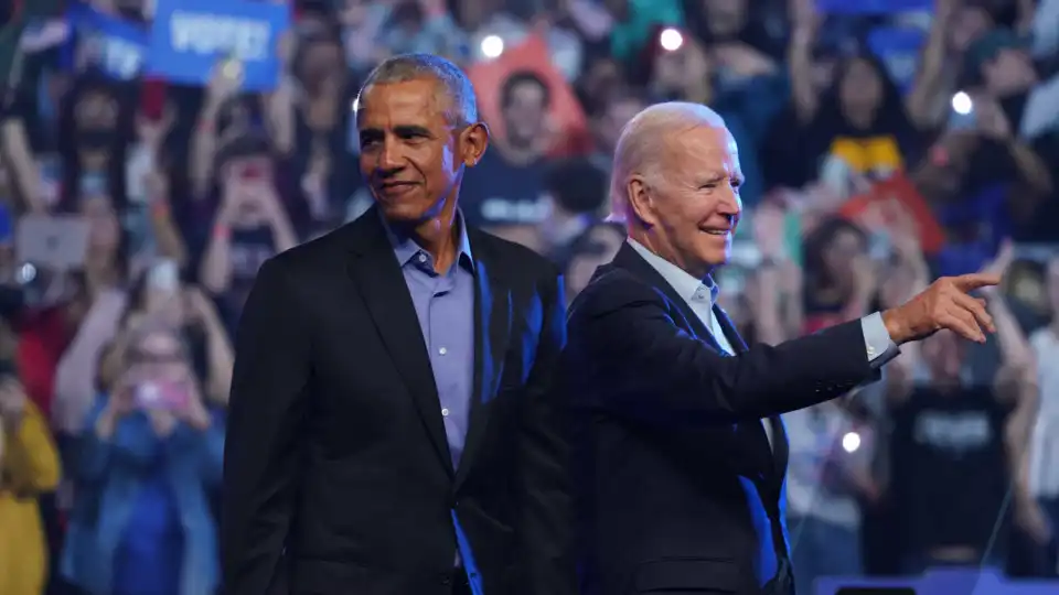 Biden, Obama e Clinton recolhem fundos para campanha eleitoral