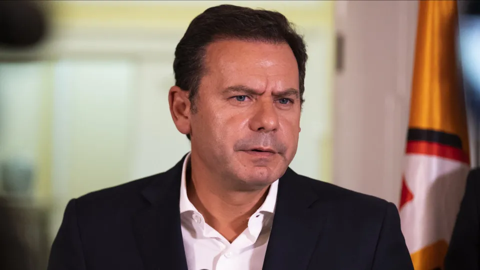 Mau tempo. Líder do PSD expressa solidariedade a todos os afetados