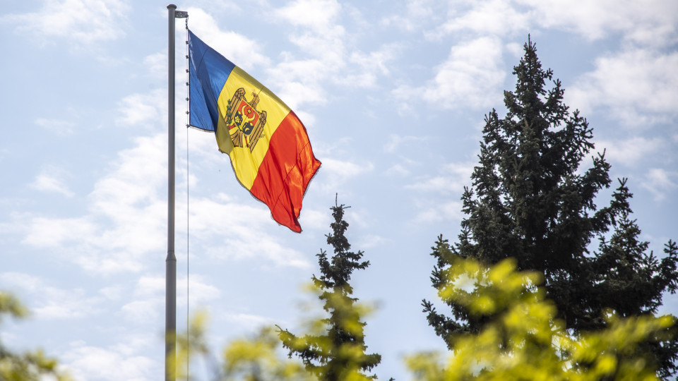 Moldova expulsa funcionários da embaixada russa por suspeita de espionagem