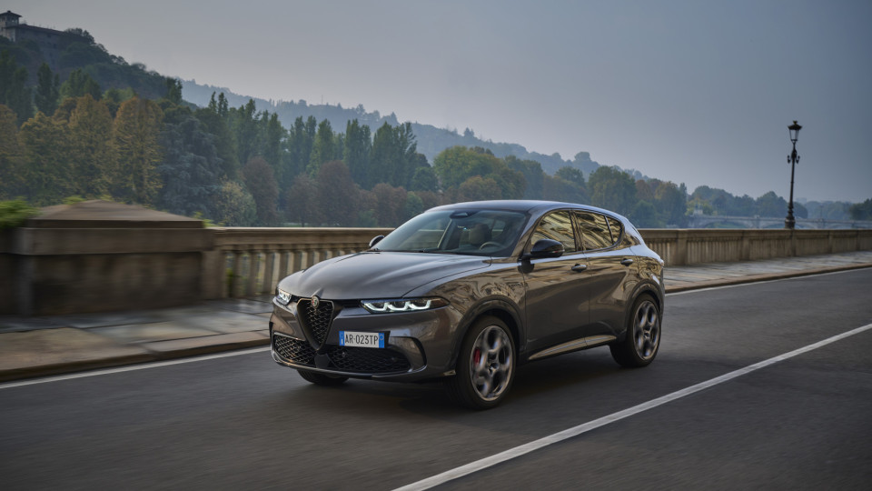 Procura pelo Alfa Romeo Tonale obriga a aumento de produção