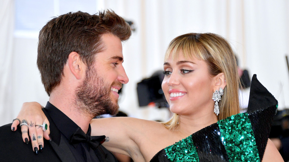 Miley Cyrus revela momento em que soube que casamento tinha terminado