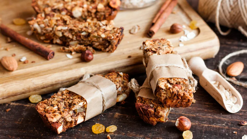 Estas barras de granola são perfeitas para qualquer altura do dia