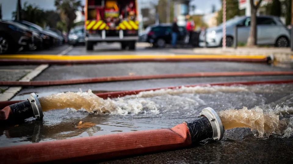 Câmara de Lisboa alerta para situação do estado do tempo e pede cautela