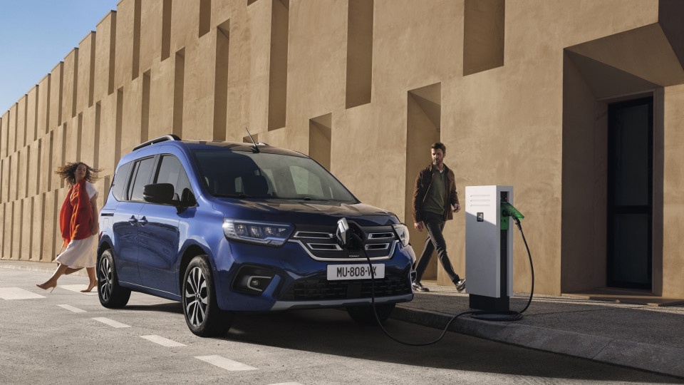 Novo Renault Kangoo elétrico já tem preços para Portugal
