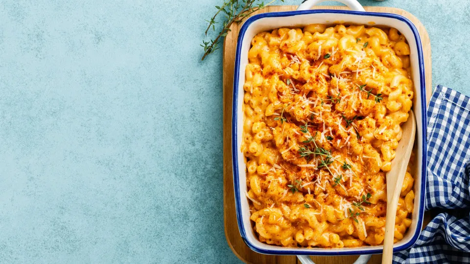 Eleve o clássico 'mac 'n' cheese' e faça esta versão incrível e com trufa