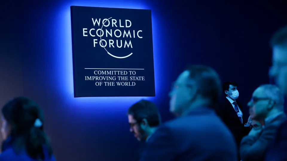 Musk não foi a Davos porque é "aborrecido"? Organização nem o convidou