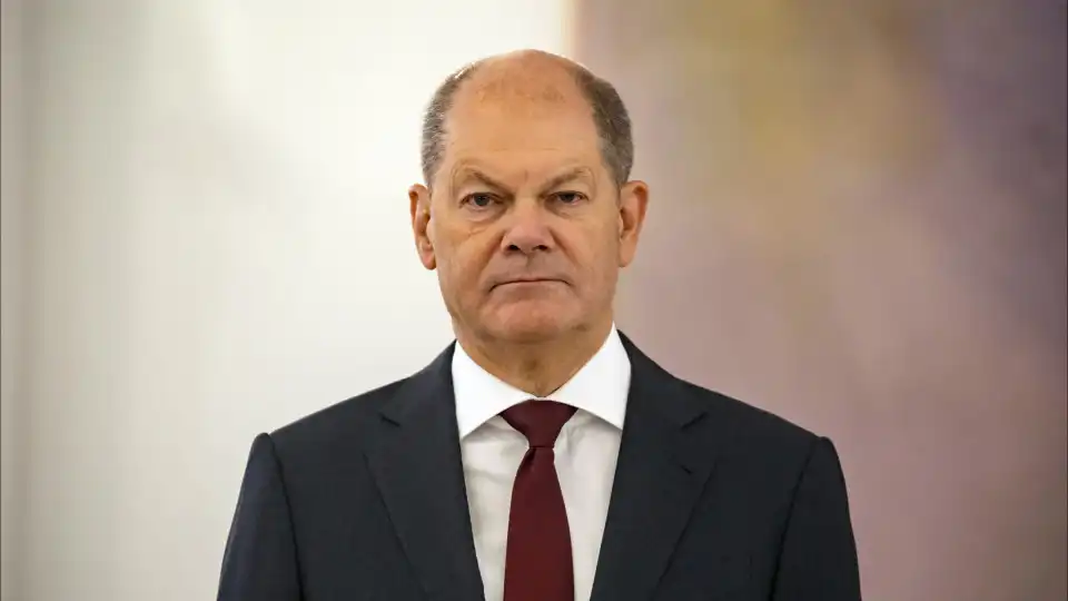 Scholz promete 60 milhões de euros de ajuda para população do Líbano