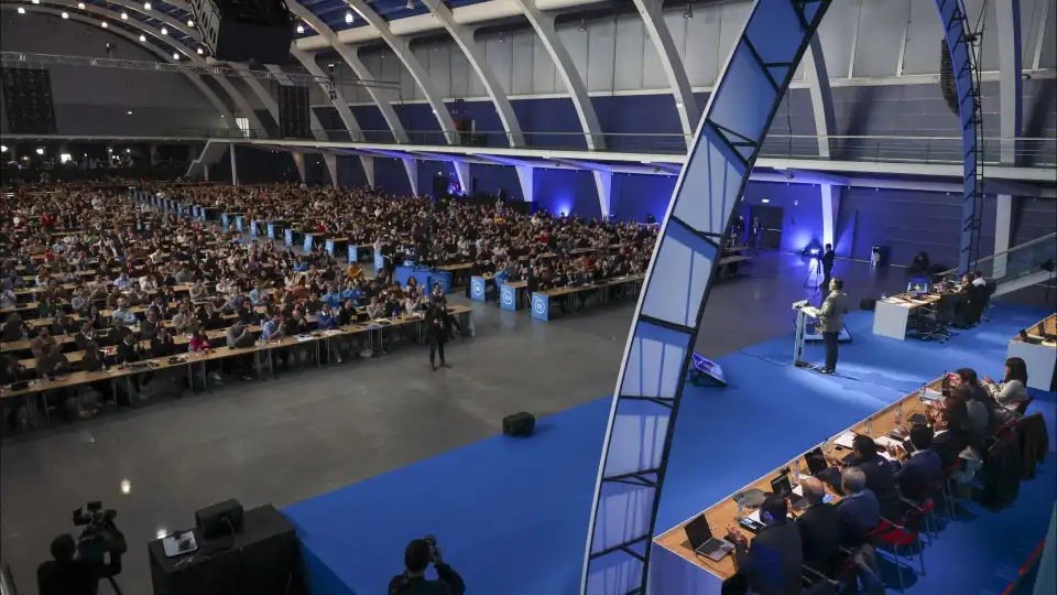 Novo programa político dos liberais aprovado com 97,89% dos votos