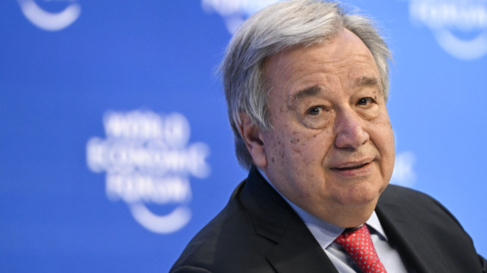 António Guterres distinguido com o prémio espanhol Carlos V