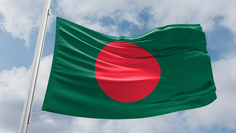 Presidente do Supremo Tribunal do Bangladesh aceita demitir-se