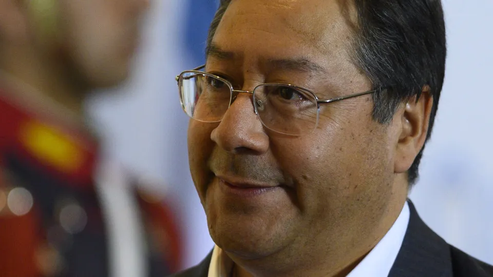 Bolívia pretende erradicar 10 mil hectares de cultivo de folha de coca