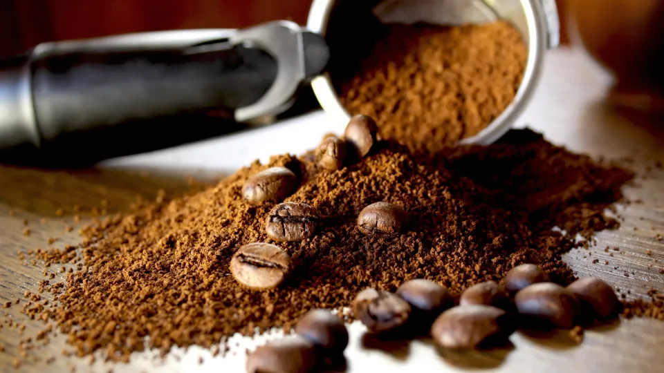 Só precisa de borras de café para resolver problema comum em casa