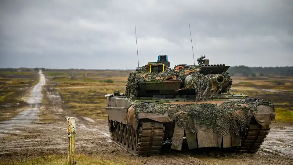 Países Baixos compram tanques Leopard que serão colocados na Alemanha