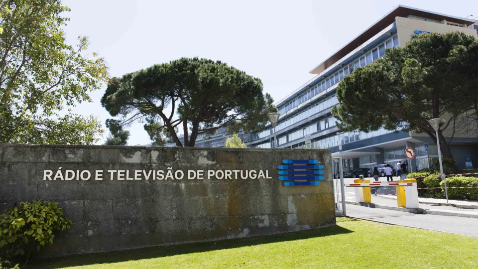 Jornalista da RTP Manuel Rocha morre aos 75 anos