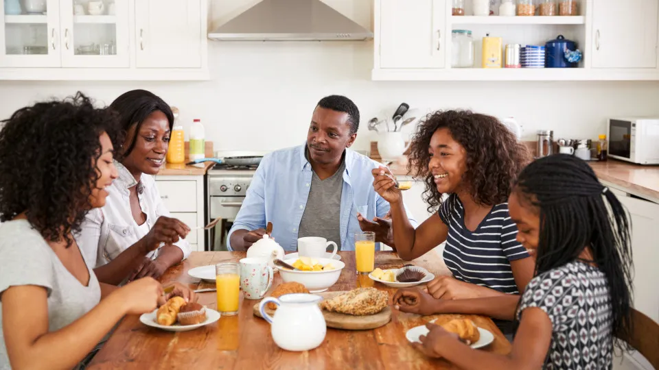 Se está a tentar emagrecer, comece o dia com estes alimentos