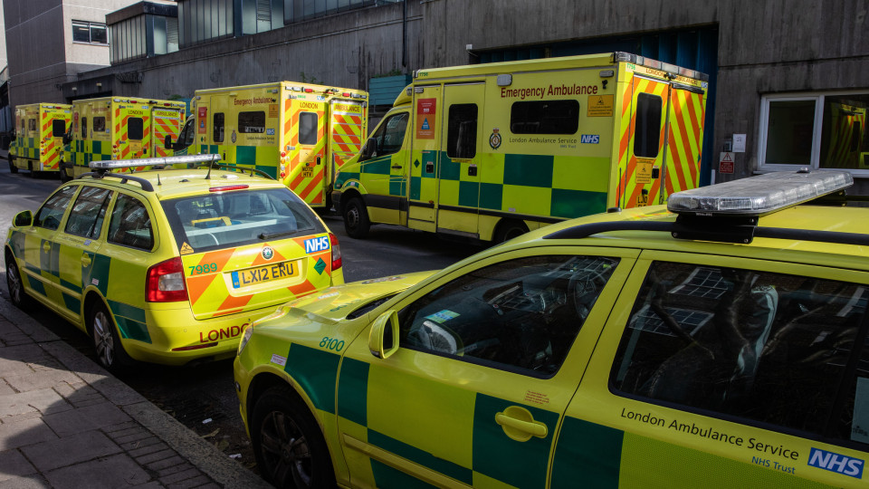 Ciberataque gera o caos em hospitais de Londres e leva a cancelamentos