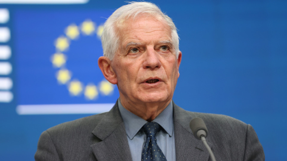 Borrell pede que "parem de pedir por favor" e impeçam massacre em Gaza