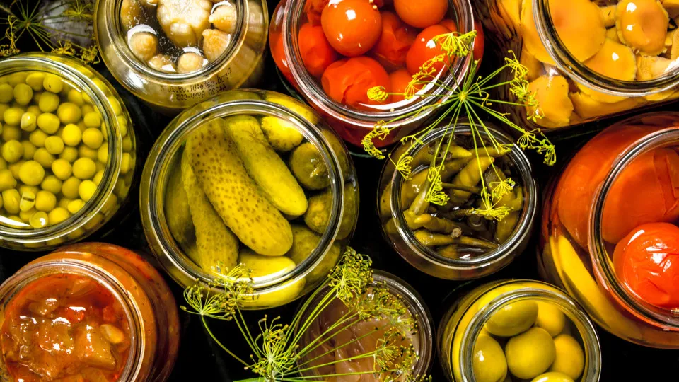 O tipo de picles que só traz benefícios à saúde intestinal
