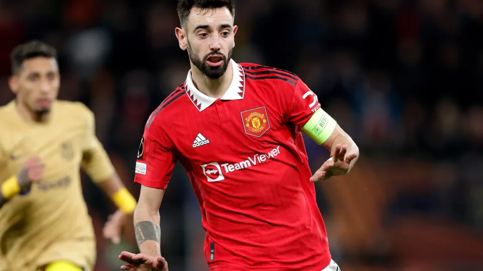 Schmeichel arrasa Bruno Fernandes: "O que ele fez é tão estúpido"