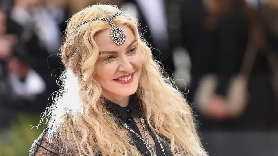 Madonna andava a ensaiar "12 horas por dia" antes de ser hospitalizada