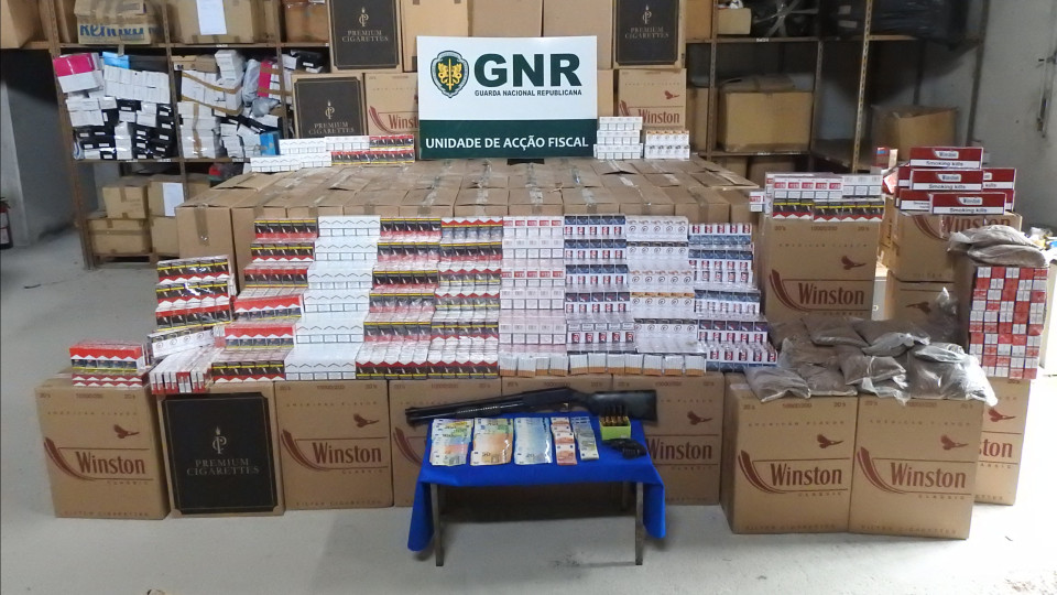 GNR desmantelou rede de contrabando de tabaco com ligações a Espanha