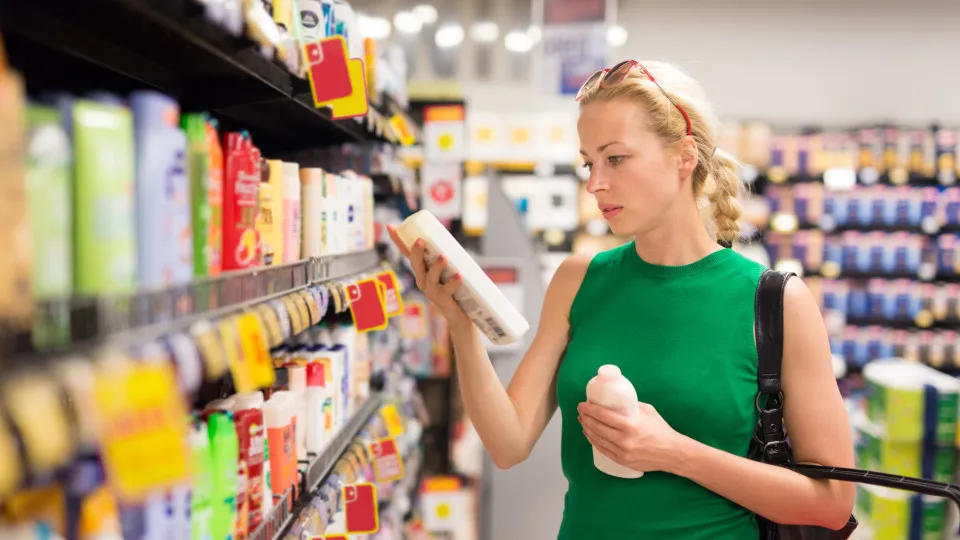 Produtos de higiene e limpeza também fazem subir conta do supermercado