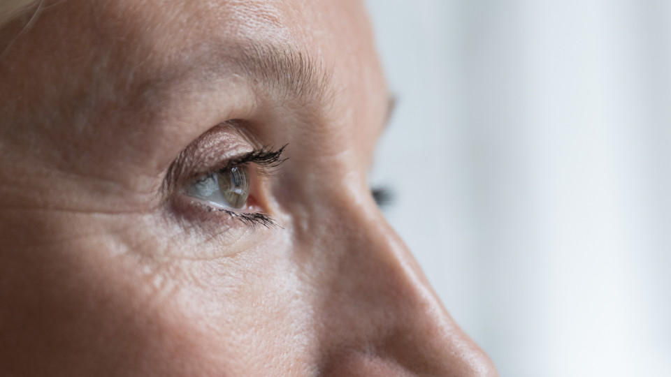 Mudanças nos olhos podem ser os primeiros sinais de Alzheimer, diz estudo