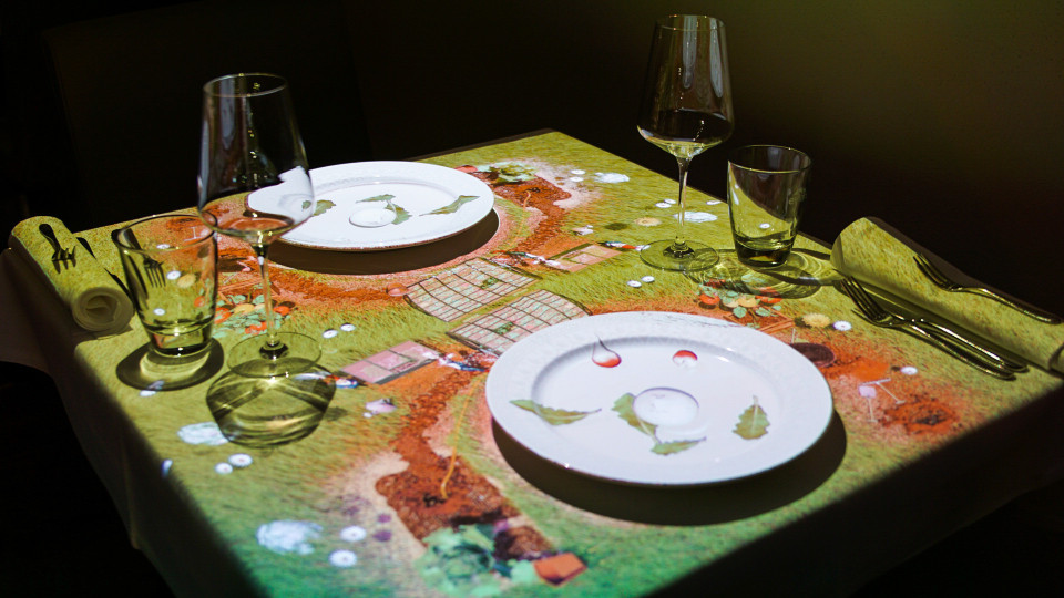 Os jantares com animação digital chegaram (finalmente) a Lisboa