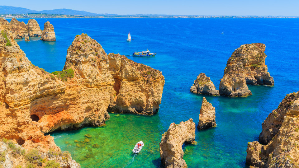 Hotéis do Algarve lamentam que Turismo continue como secretaria de Estado