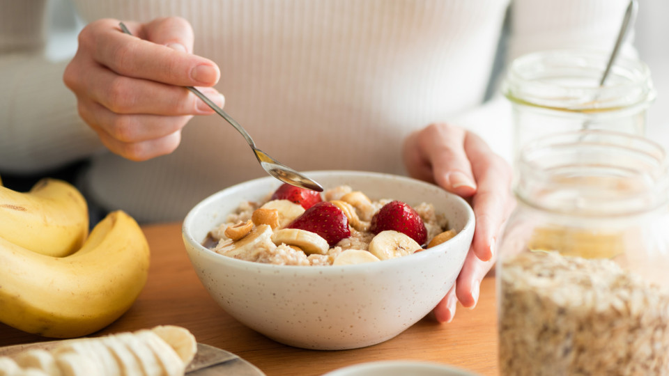 Nutricionista revela os melhores alimentos para comer ao pequeno-almoço