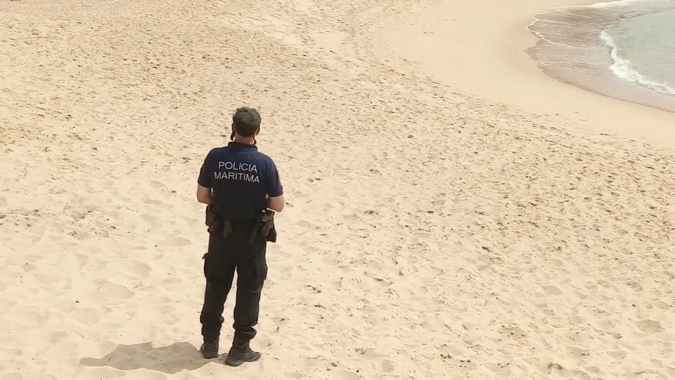 Pescador morre após sentir-se mal na praia Formosa em Torres Vedras