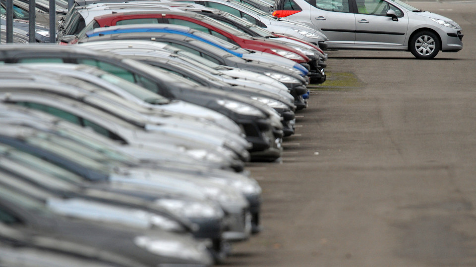 AM de Lisboa recomenda reforço da oferta de estacionamento em Benfica